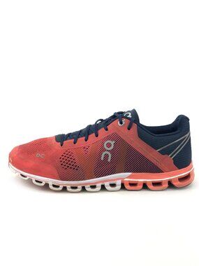 On Cloudflow Road Running Shoes 9.5